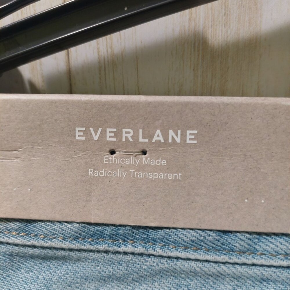 Everlane Women's Curvy 90s Cheeky Straight Jean Vintage Sunbleached Blue Size 26 - Picture 10 of 12